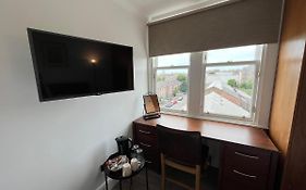 Cosy Double Room City Centre