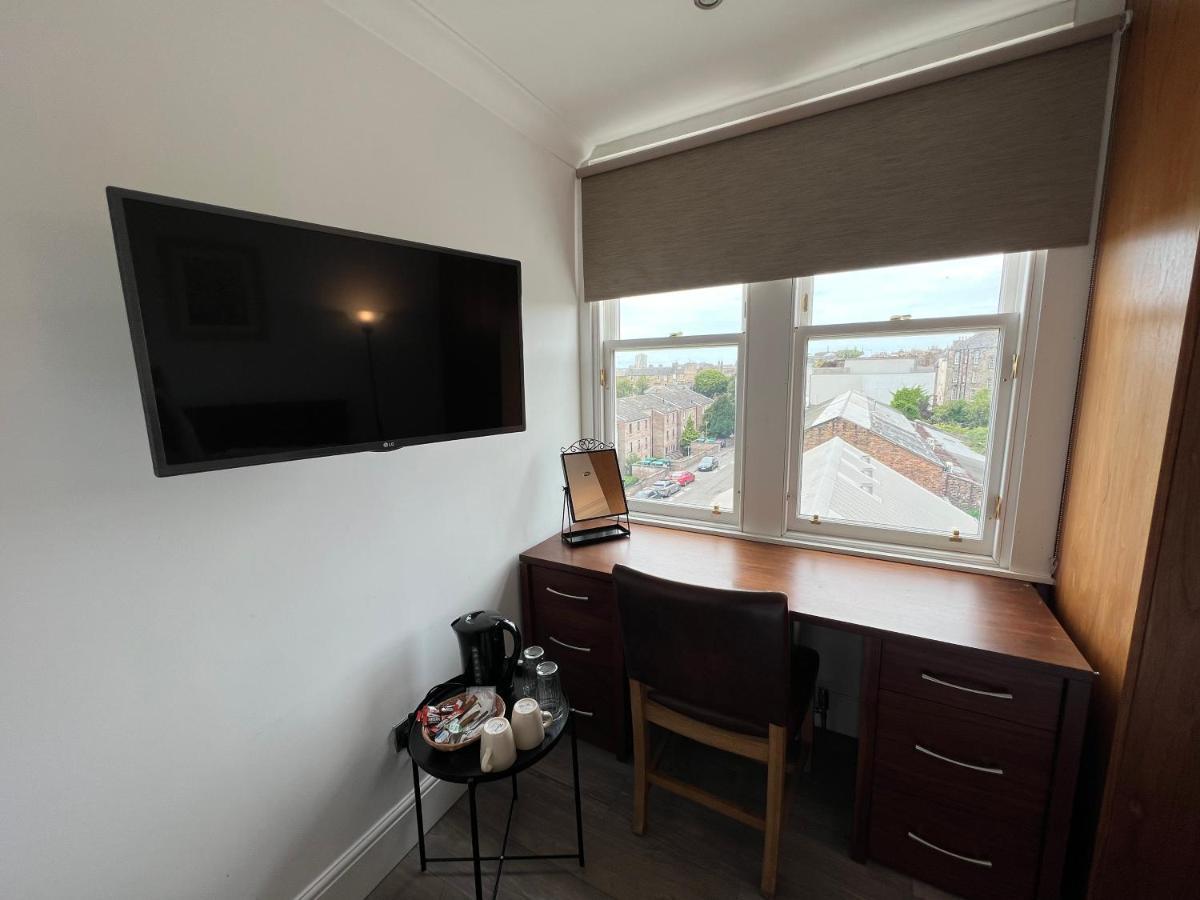 Cosy Double Room City Centre Edimburgo Esterno foto